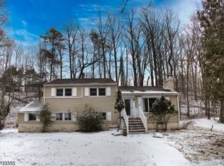 229 Little Falls Rd, Cedar Grove, NJ 07009