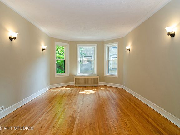 2nd image of 1232 W Jarvis Ave APT 1S