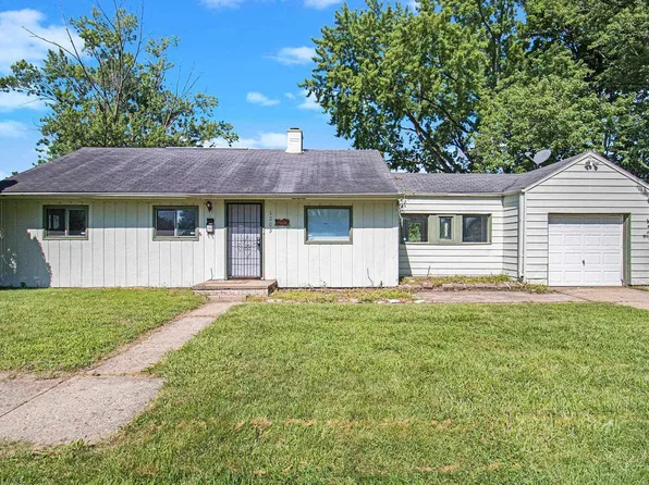 1205 N Lawrence St, South Bend, IN 46617
