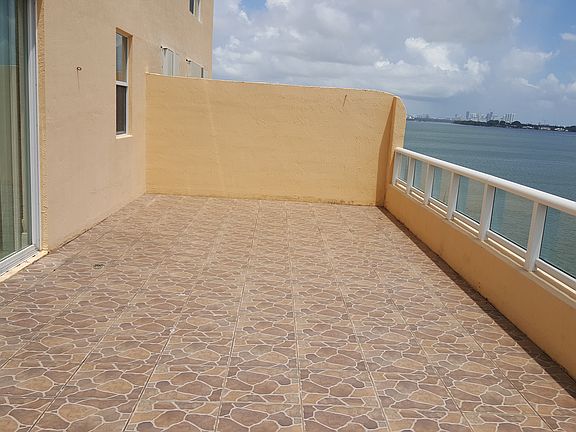 4th image of 1625 79th Street Cswy APT 802