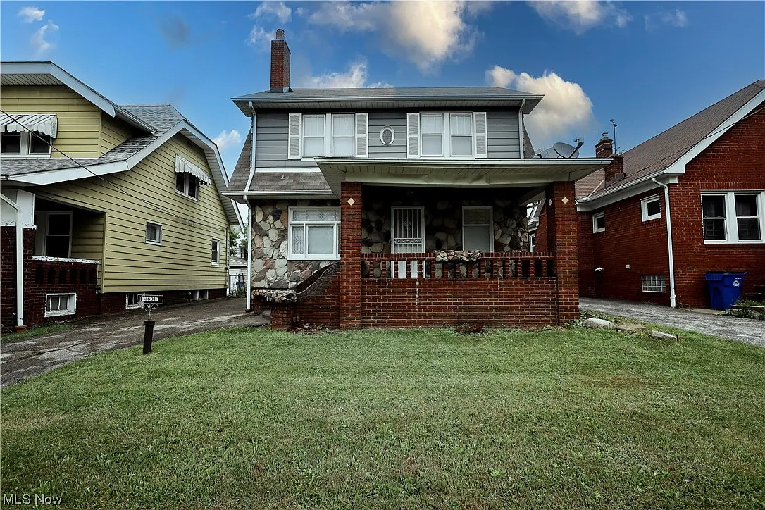 13601 Melzer Ave photo 1