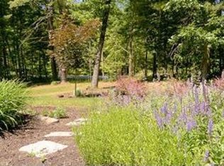 138 Ruggles Rd, Saratoga Springs, NY 12866