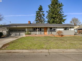 700 10th Ave, Sweet Home, OR 97386
