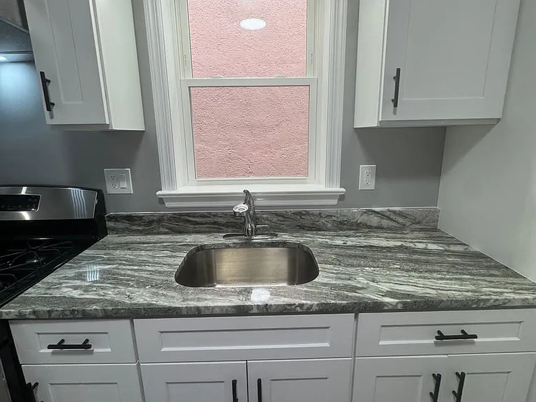 69 Gaston Ave #1LEFT — Photo 7