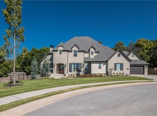 710 Gleneagle Cir, Cave Springs, AR 72718