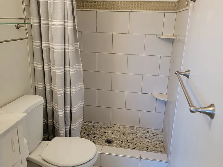 1094 Cedar Ridge Ct — Photo 12