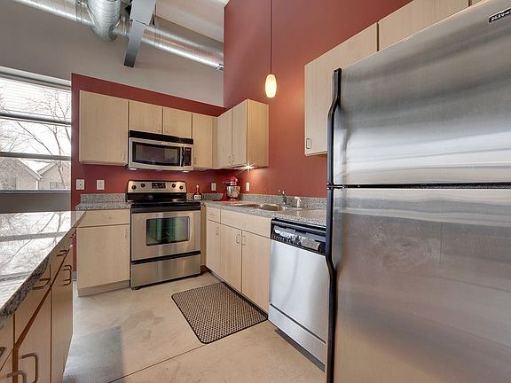3rd image of 111 Franklin Ave E #216
