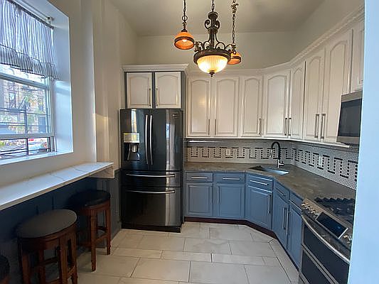 3rd image of 1873 Prospect Pl #1