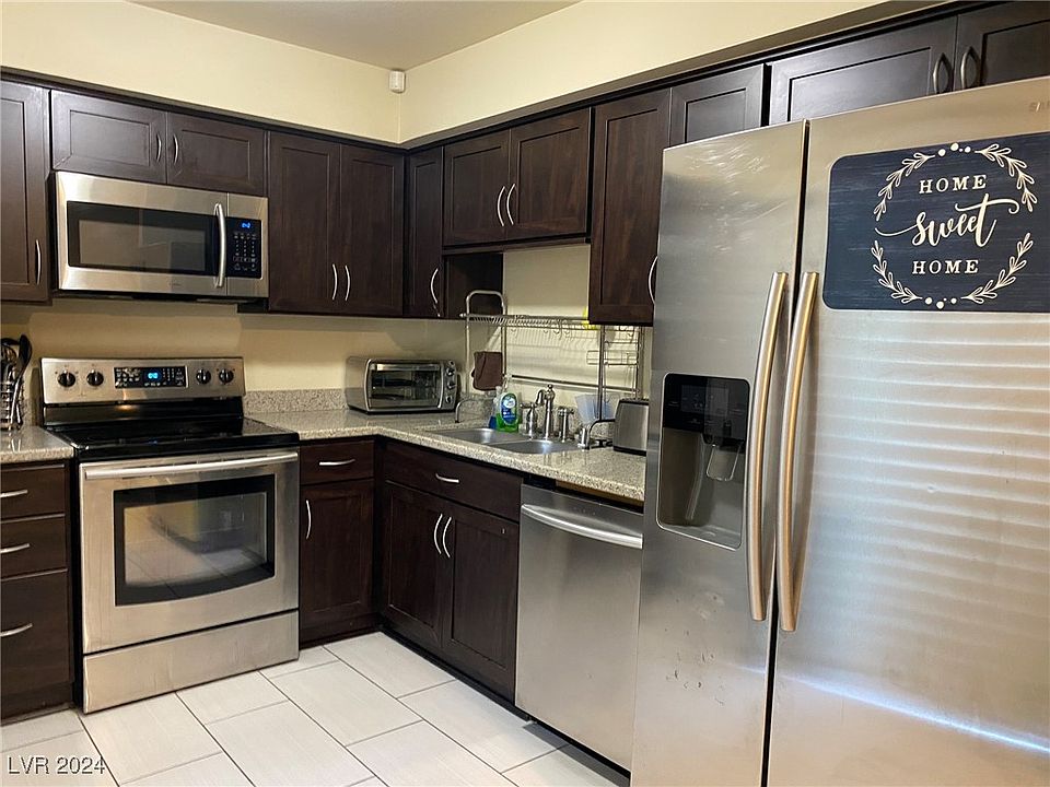 1st image of 502 Delfern Ln #0
