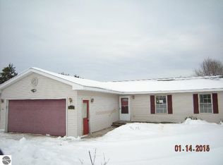 9885 Summit City Rd, Kingsley, MI 49649