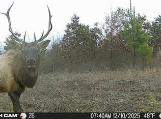 150 Sycamore Crk, Van Lear, KY 41265