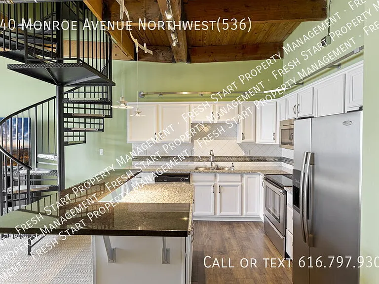 940 Monroe Ave NW #536 — Photo 4