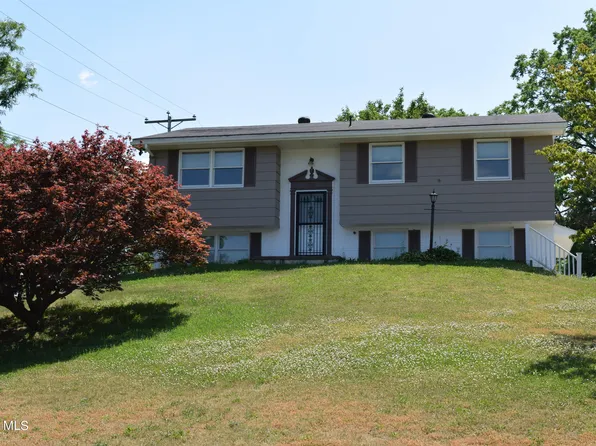 1301 N 3rd St, Altoona, PA 16601