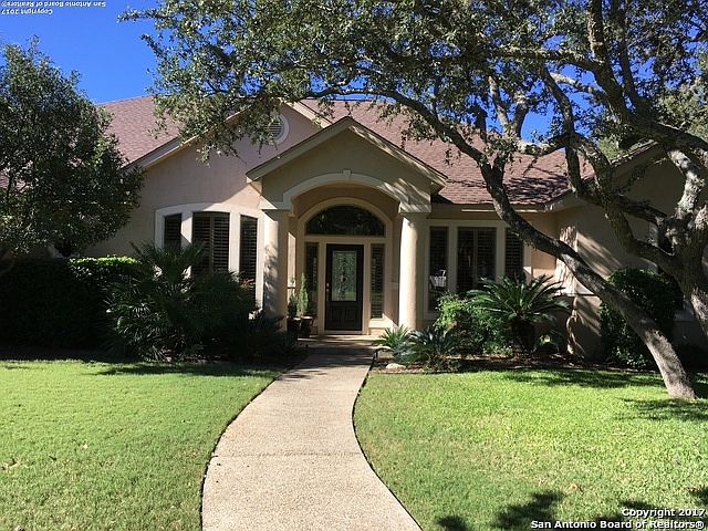 1st image of 29614 Fairway Bluff Dr