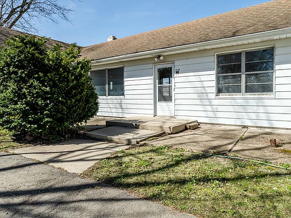 2nd image of 1539 E Nickerson Ave
