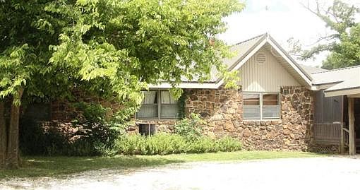 4th image of 1189 E Hwy C