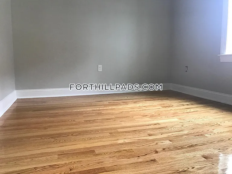 6 Saint James Pl — Photo 31