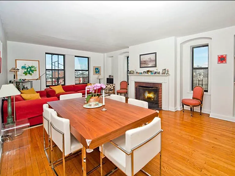 161 W 16th St #19G — Photo 1