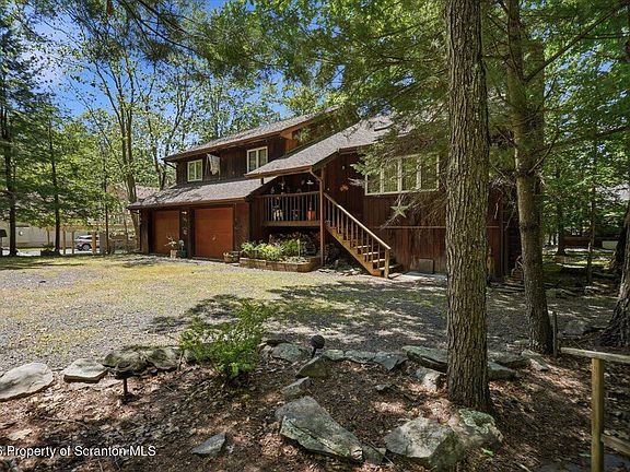 3rd image of 1014 Cypress Ct