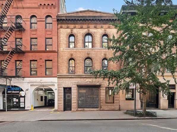 180 E 73rd St, New York, NY 10021