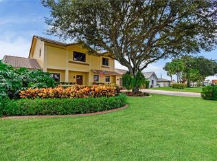 14950 Featherstone Way, Fort Lauderdale, FL 33331