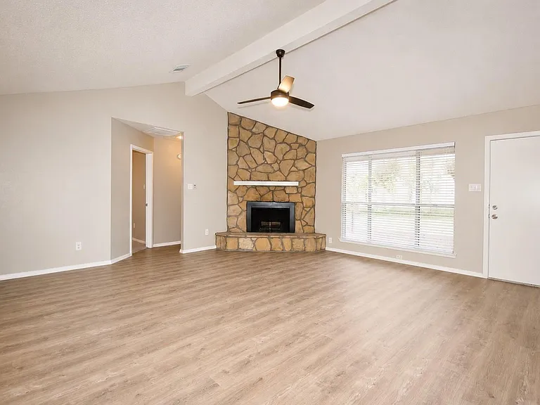 14203 Long River Ct — Photo 2