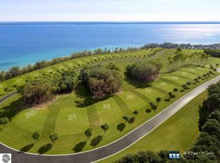 15636 Bluff Rd, Traverse City, MI 49686