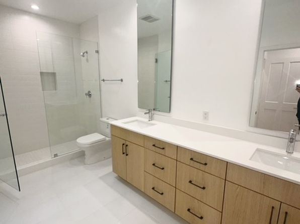 230 S Hamilton Dr #F956ed9d4