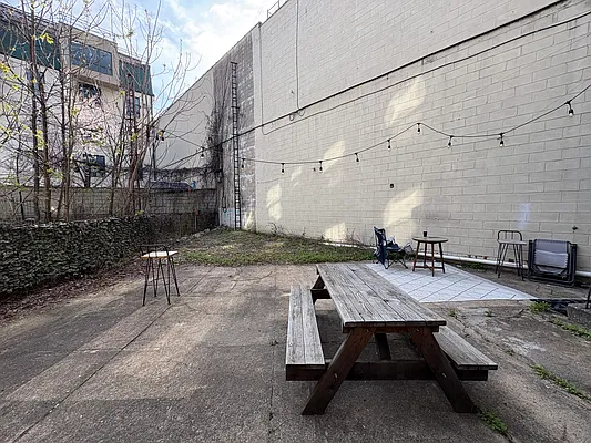 Rented by Compass | media 6