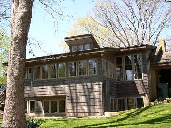 2nd image of 5928 Lomack Ct