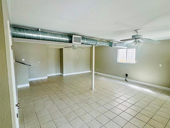 2nd image of 178 Mary Ann Dr