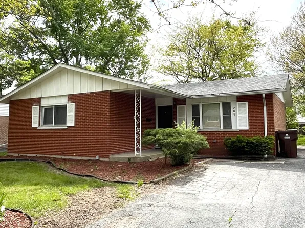 708 Blackhawk Dr, University Park, IL 60484
