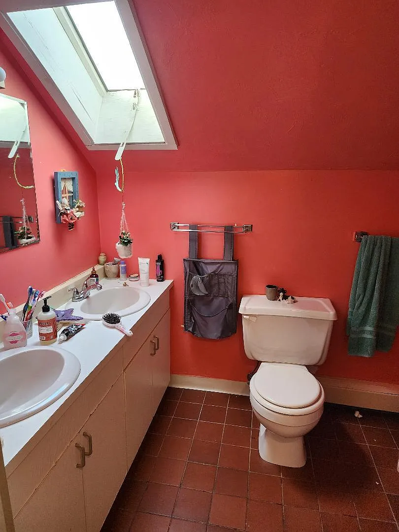 216 Wickenden St — Photo 3