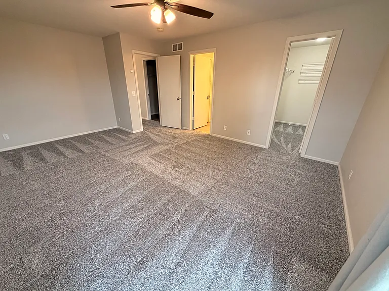 908 Mineral Dr — Photo 15