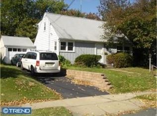 10 Weston Rd, Ewing, NJ 08618