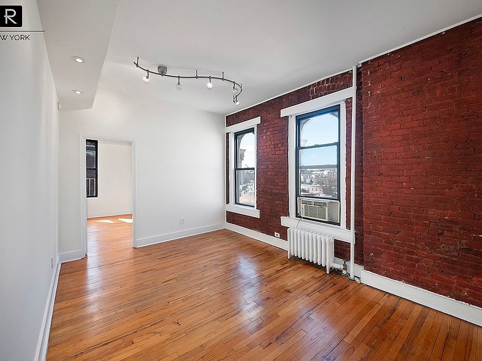 1st image of 32 Jones St APT 4B