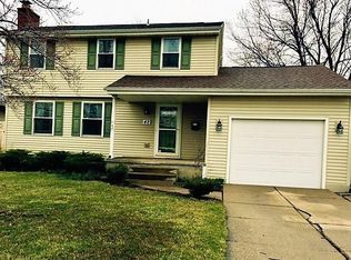 42 Sandra Dr, Lackawanna, NY 14218