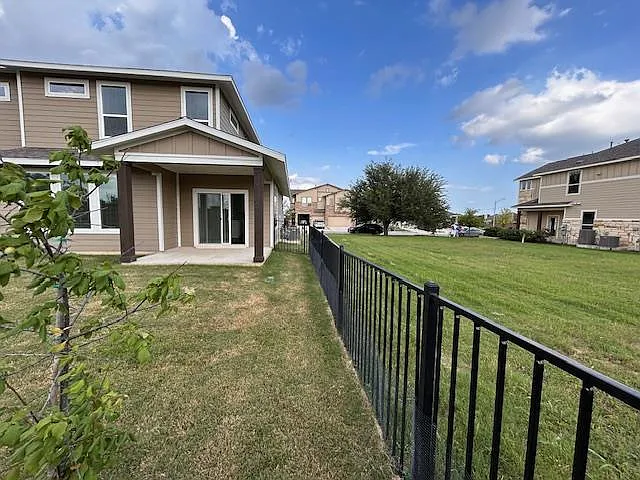 20504A Haygrazer Way — Photo 33