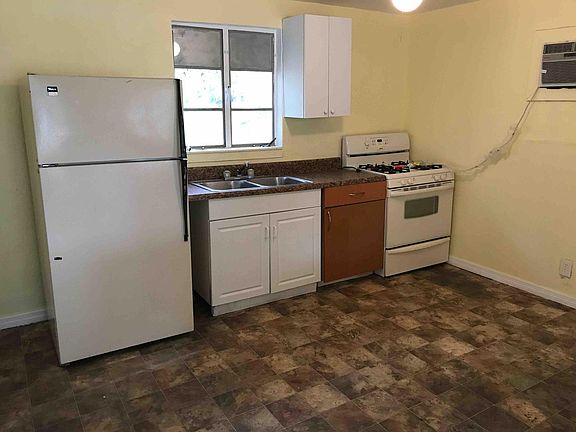 2nd image of 2620 State Road 17 N APT 6