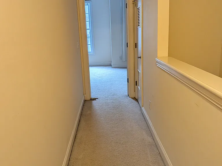 243 Sheliah Ct — Photo 24