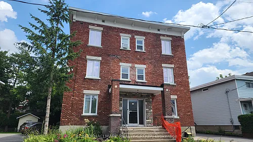 125 Glenora St #3 Photo 1 125 Glenora St #3 Photo 1
