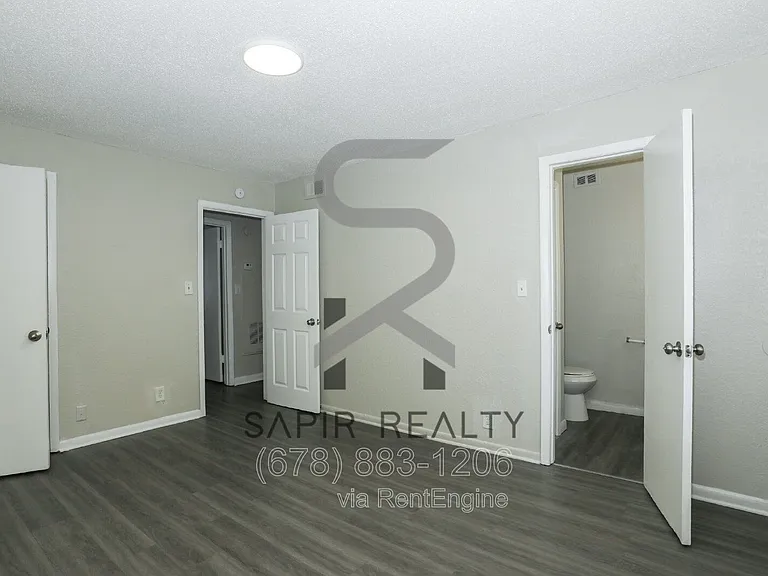 2065 Alison Ct SW #6 — Photo 6