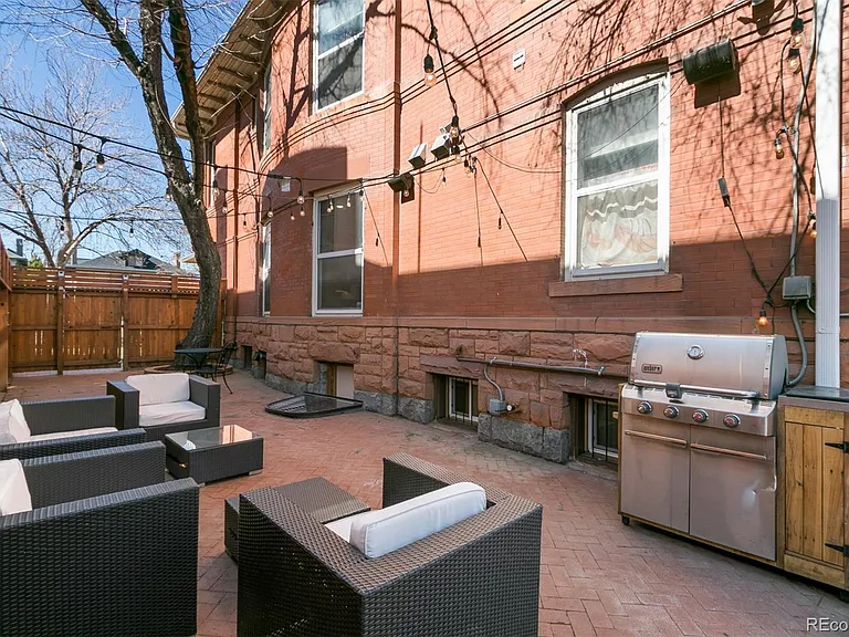 1748 N High St #3 — Photo 14