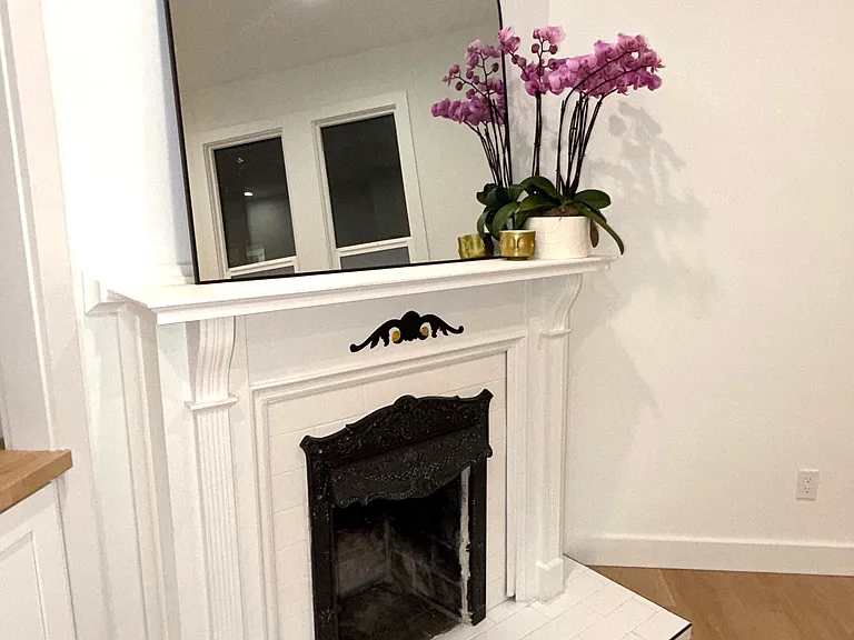 Decorative fireplace