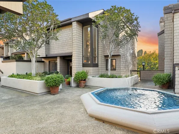 24 Canyon Island Dr, Newport Beach, CA 92660