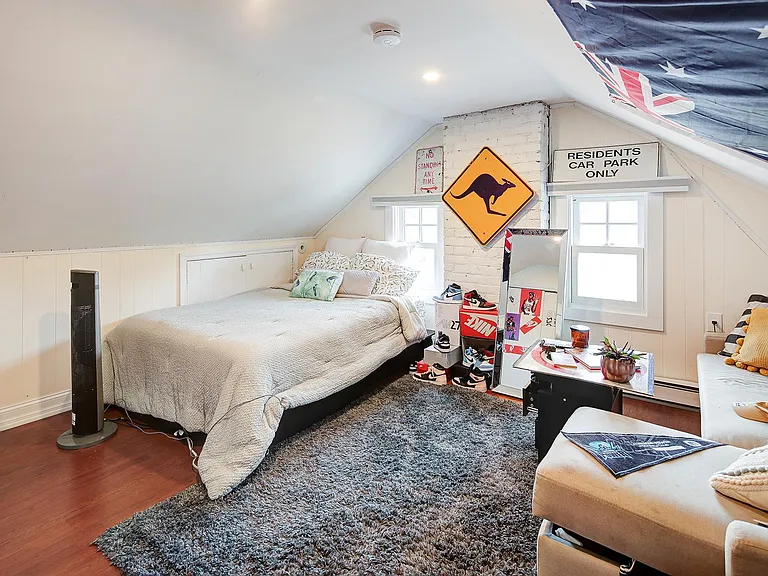 8 Horton St — Photo 17