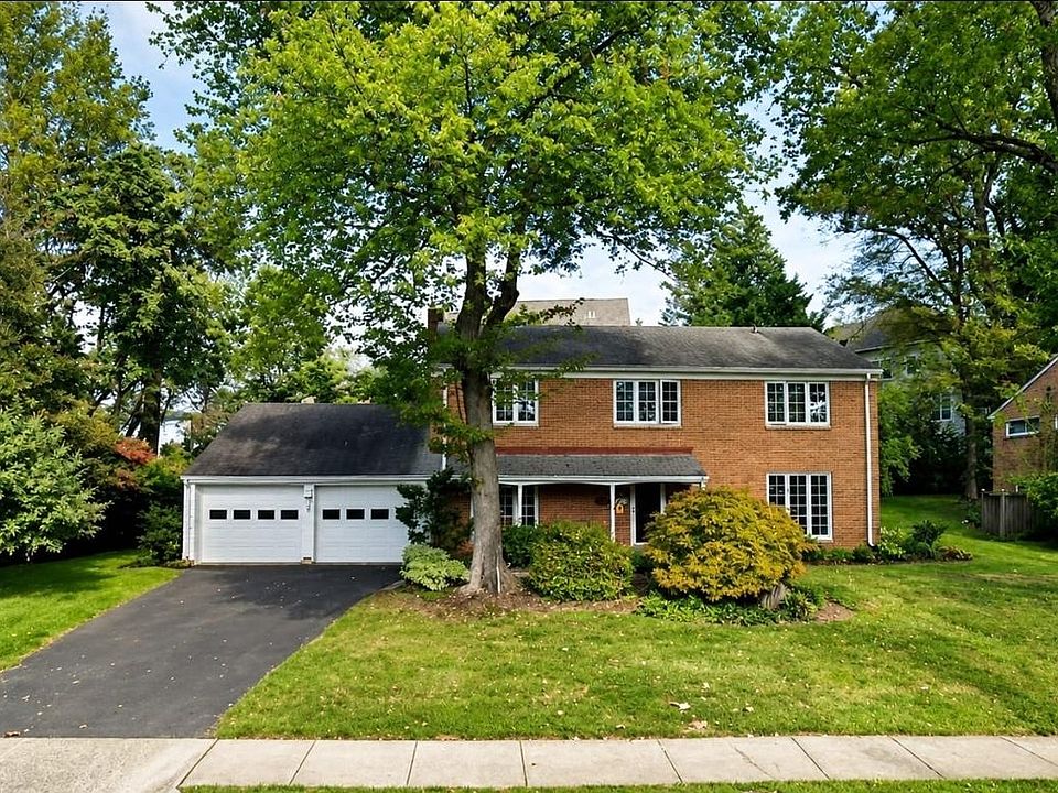 1st image of 1805 Great Falls St