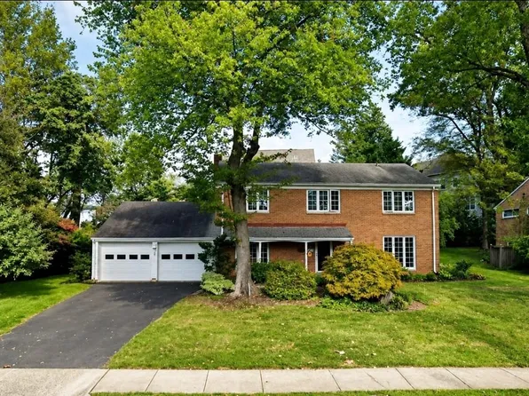 1805 Great Falls St, Mc Lean, VA 22101
