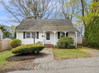78 Garfield St, Marblehead, MA 01945