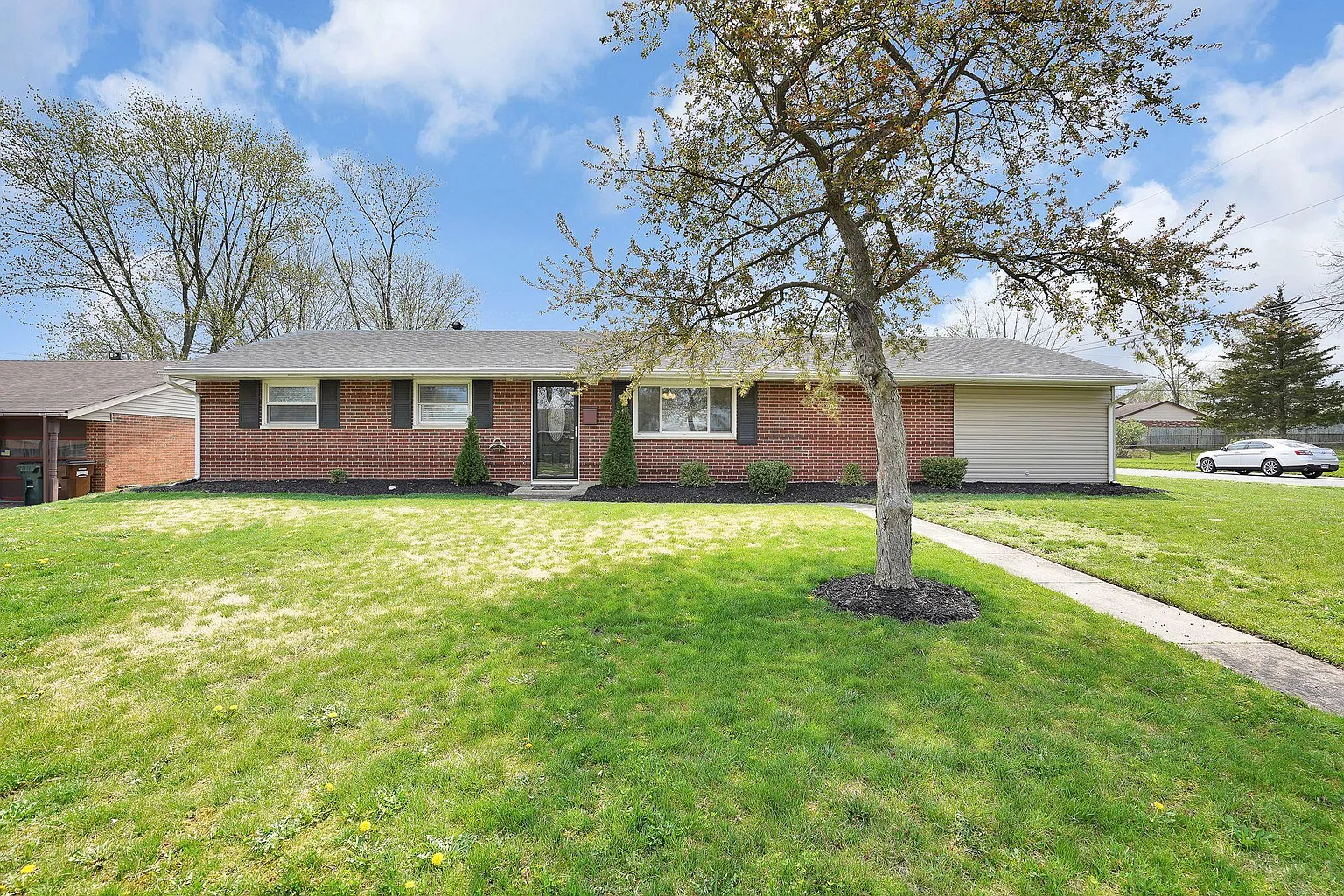 437 Merrymaid Dr photo 1
